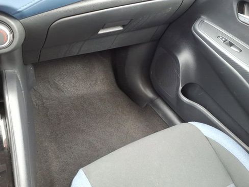 Used 2025 Nissan Versa SV image 27