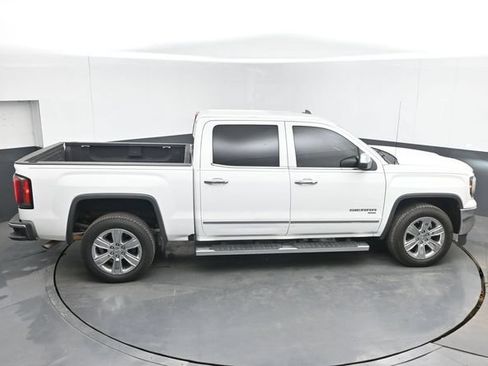 Used 2018 GMC Sierra 1500 SLT w/ Enhanced Driver Alert Package RWD image 39