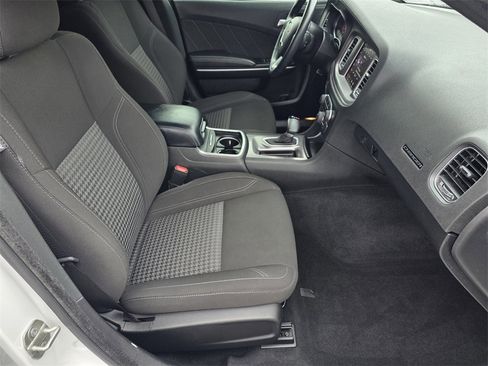 Used 2023 Dodge Charger SXT image 11