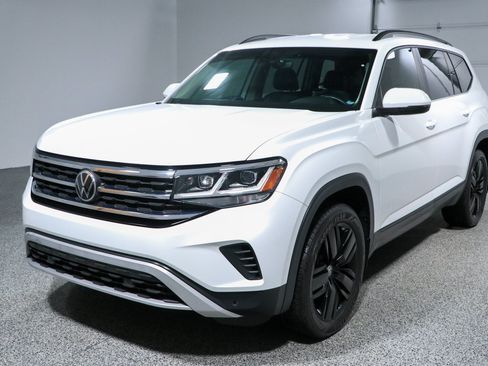 Used 2022 Volkswagen Atlas SE FWD image 32