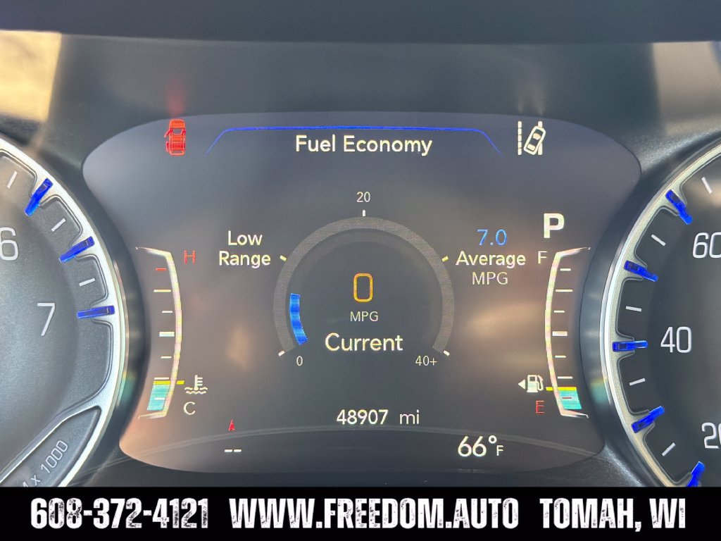 Used 2021 Chrysler Pacifica Limited w/ Premium & Safety Sphere Group AWD/4WD image 16