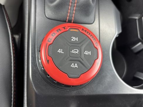 Used 2025 Ford Bronco Raptor AWD/4WD image 42