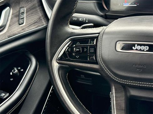 Used 2021 Jeep Grand Cherokee L Overland image 16