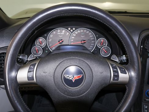 Used 2010 Chevrolet Corvette Grand Sport w/ Preferred Equipment Group RWD image 25