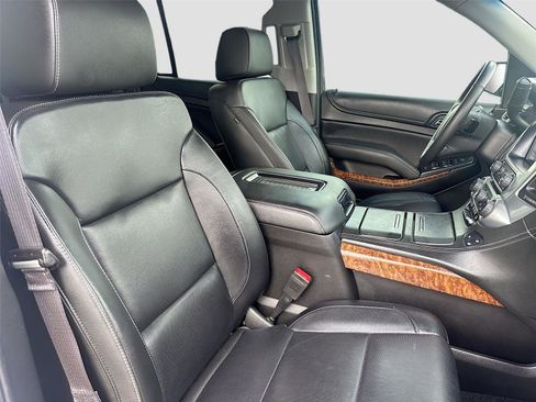 Used 2017 Chevrolet Tahoe Premier image 32