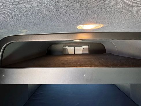 Used 2021 Mercedes-Benz Sprinter 2500 image 19