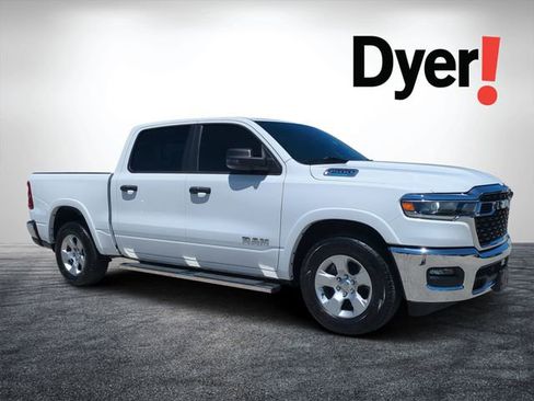 Used 2025 RAM 1500 Big Horn RWD image 1