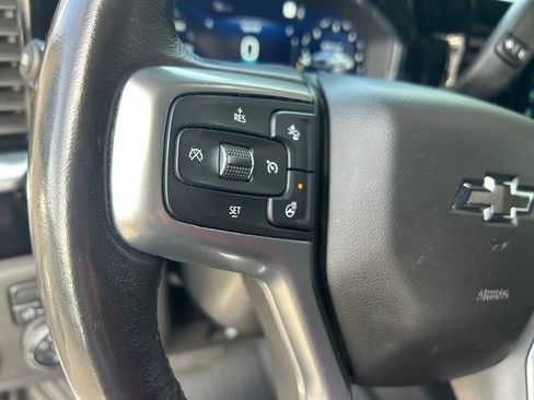 Used 2022 Chevrolet Silverado 1500 LT Trail Boss image 17