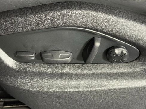 New 2026 Porsche Cayenne image 29