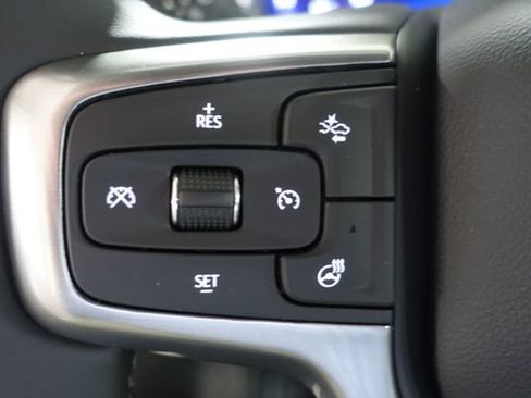 Used 2026 Chevrolet Silverado 1500 LT AWD/4WD image 13