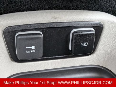 Certified 2018 Chrysler Pacifica Touring-L Plus w/ Advanced Safetytec Group FWD image 25