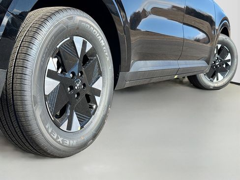 New 2026 Kia Carnival LXS image 13