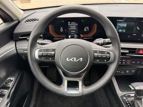 Used 2026 Kia K5 LXS FWD image 22