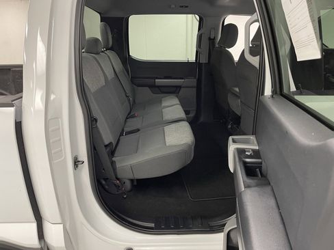 Used 2025 Ford F250 XLT image 13