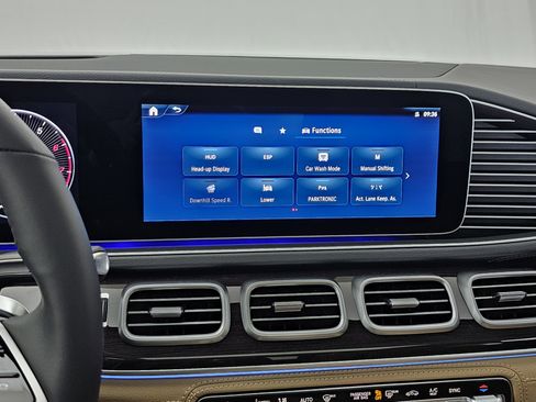New 2026 Mercedes-Benz GLE 450 4MATIC image 45