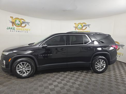 Certified 2023 Chevrolet Traverse LT image 4