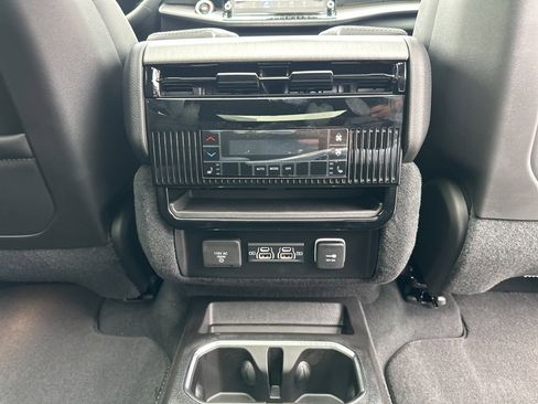 New 2025 Jeep Wagoneer Series II w/ Convenience Group I image 56