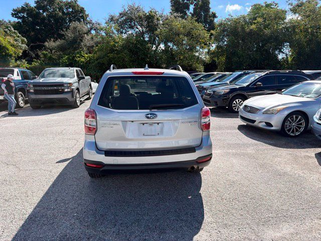 Used 2016 Subaru Forester 2.5i Premium AWD/4WD image 3