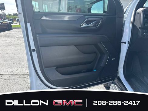 Used 2024 Chevrolet Tahoe RST w/ Luxury Package AWD/4WD image 7