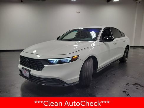 Used 2023 Honda Accord Sport image 4