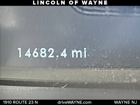 Certified 2024 Lincoln Corsair AWD w/ Equipment Group 101A image 17
