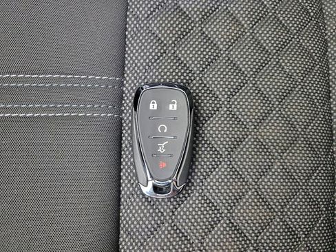 Used 2021 Chevrolet Blazer LT FWD image 32