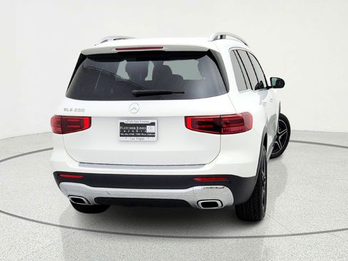 Certified 2026 Mercedes-Benz GLB 250 image 10
