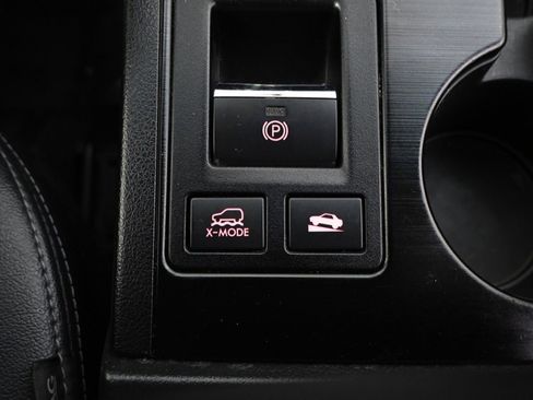 Used 2016 Subaru Outback 2.5i Limited image 32