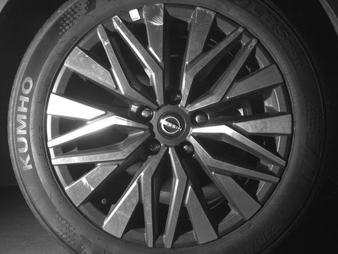 Used 2025 Nissan Altima 2.5 SV image 13