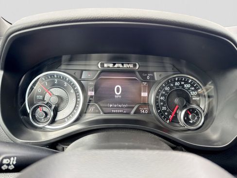 Used 2021 RAM 1500 Big Horn AWD/4WD image 39