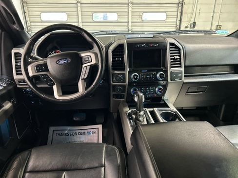 Used 2018 Ford F150 Lariat w/ Equipment Group 502A Luxury AWD/4WD image 4