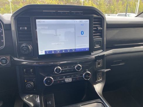 Certified 2022 Ford F150 XLT w/ Equipment Group 302A High image 17