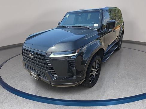 Used 2024 Lexus GX 550 w/ Accessory Package (2T) AWD/4WD image 1