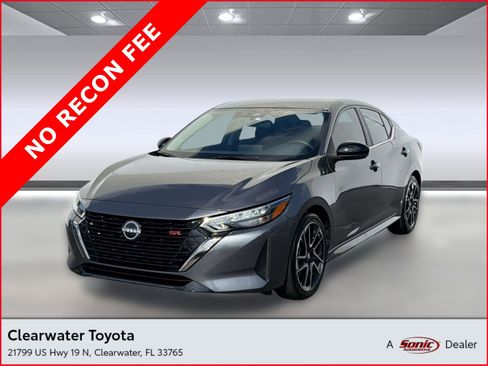 Used 2025 Nissan Sentra SR FWD image 1