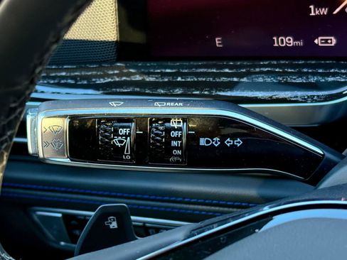 New 2025 Cadillac Escalade IQ Sport 1 w/ LPO, ONYX Package AWD/4WD image 26