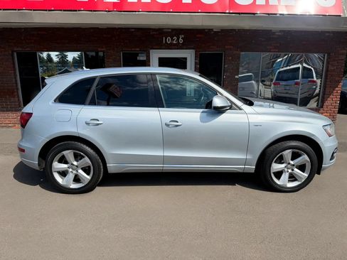 Used 2013 Audi Q5 2.0T Prestige AWD/4WD image 2
