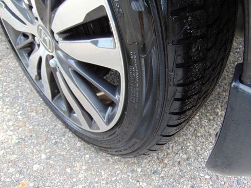 Used 2015 Honda Fit EX image 13