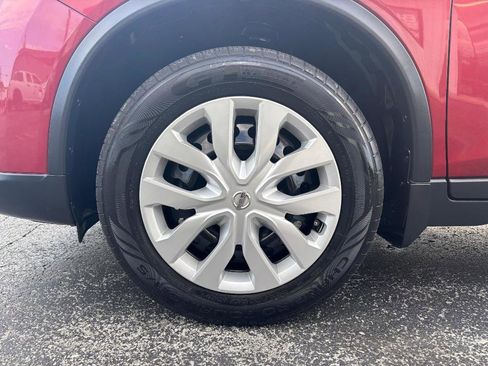 Used 2016 Nissan Rogue S image 7