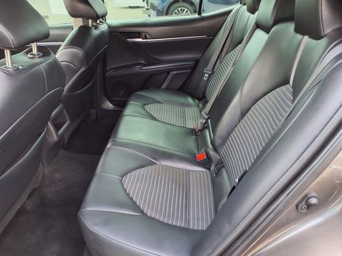 Used 2024 Toyota Camry SE FWD image 10