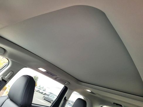 New 2026 Subaru Ascent Bronze Edition image 9