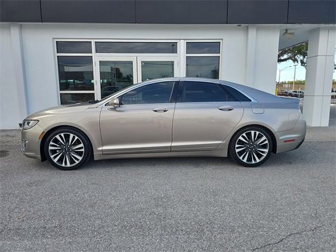 Used 2019 Lincoln MKZ Reserve image 4