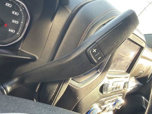 Used 2021 GMC Sierra 1500 AT4 AWD/4WD image 18