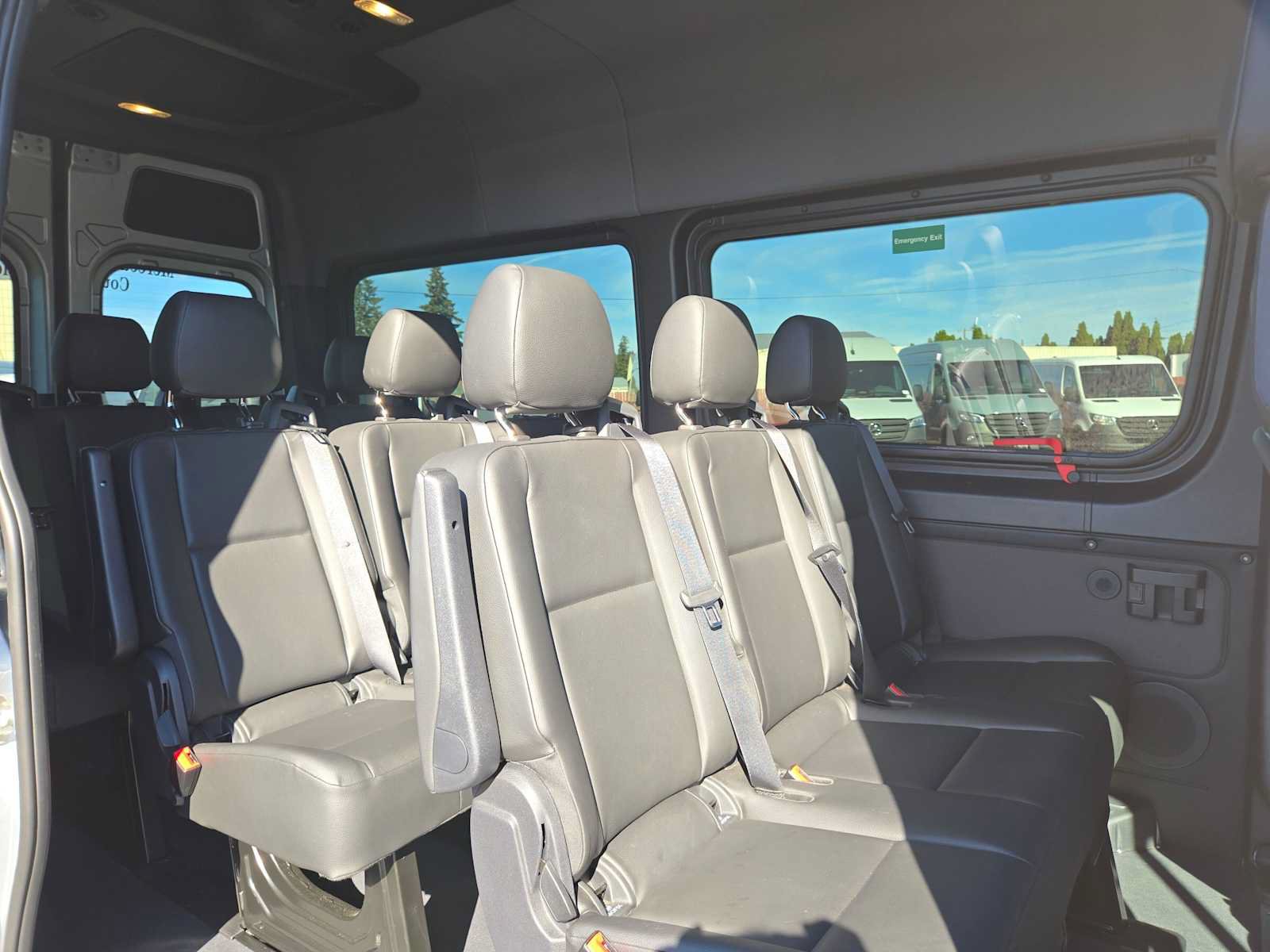 Used 2025 Mercedes-Benz Sprinter 2500 image 13