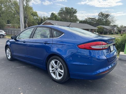 Used 2018 Ford Fusion SE image 6