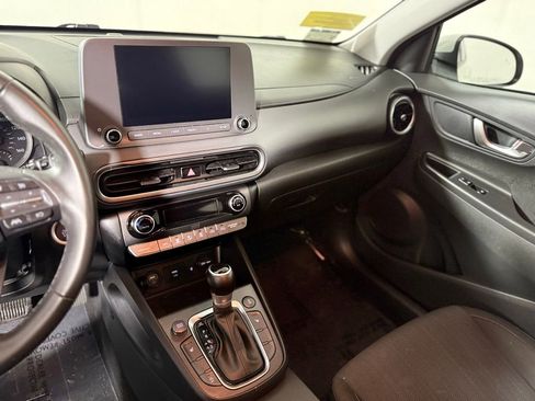 Used 2022 Hyundai Kona SEL w/ Convenience Package AWD/4WD image 16