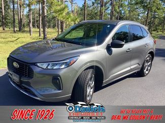 Used 2023 Ford Escape ST-Line video 1