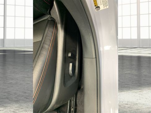 Used 2023 Nissan Altima 2.5 SR image 17