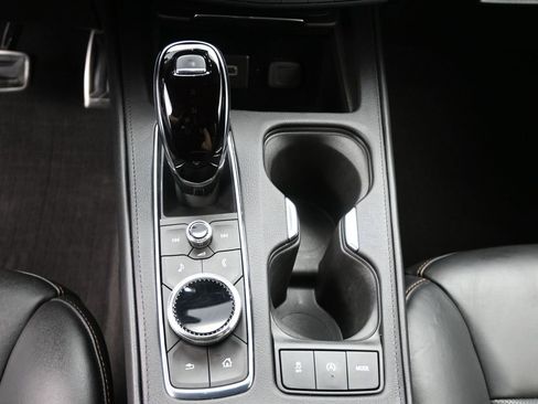Certified 2023 Cadillac XT4 Sport AWD/4WD image 13