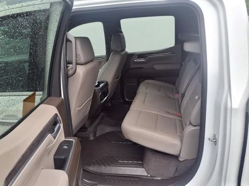 Used 2023 Chevrolet Silverado 1500 LTZ AWD/4WD image 12