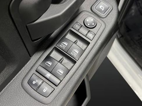 Used 2023 RAM 2500 Tradesman image 21